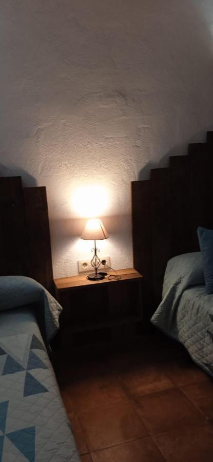 Casa Cueva El Almendro Guest House Pegalajar ภายนอก รูปภาพ